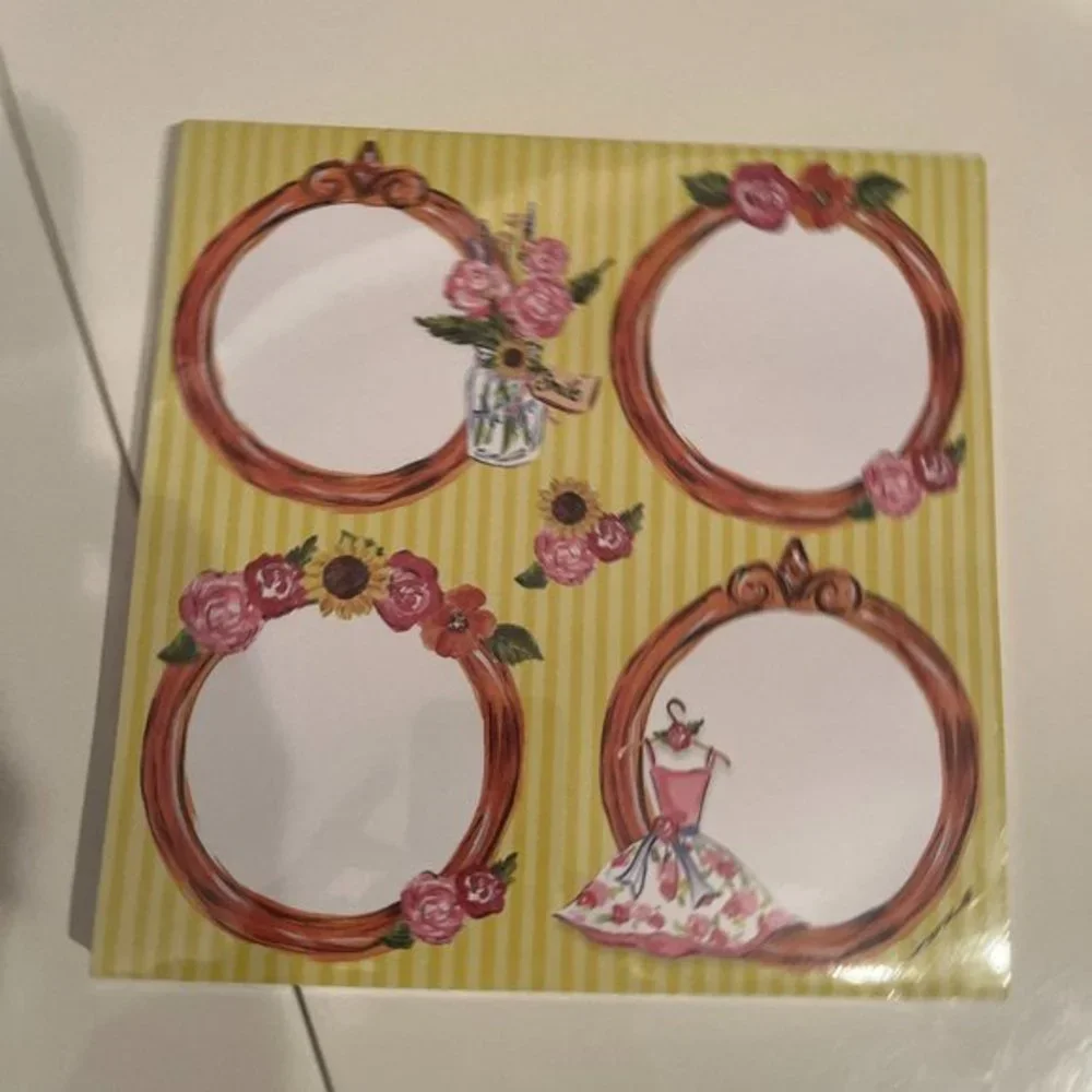 Note Pad / Desk Pad‎ / Floral Themed (80 sheets / new)